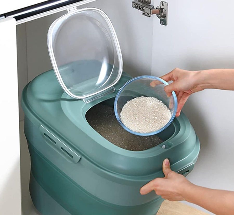 Collapsible Food Storage Container With Scooper Item | Buy Collapsible Food Storage Container With Scooper | SPOP Enterprise Global