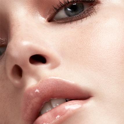 Fenty Beauty Gloss Bomb Universal Lip Luminizer - RiRi Item | Buy Fenty Beauty Gloss Bomb Universal Lip Luminizer - RiRi | SPOP Enterprise Global