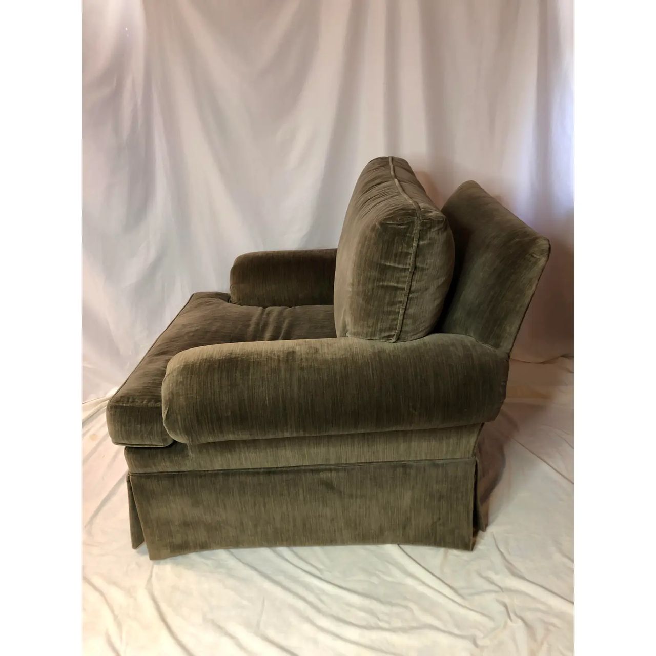 SINGLE SEATER UPHOLSTERED ARMED CHAIR (Zair) Item | Buy SINGLE SEATER UPHOLSTERED ARMED CHAIR (Zair) | SPOP Enterprise Global