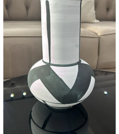 Mid Century Japanese Black White Porcelain Vase Item | Buy Mid Century Japanese Black White Porcelain Vase | SPOP Enterprise Global