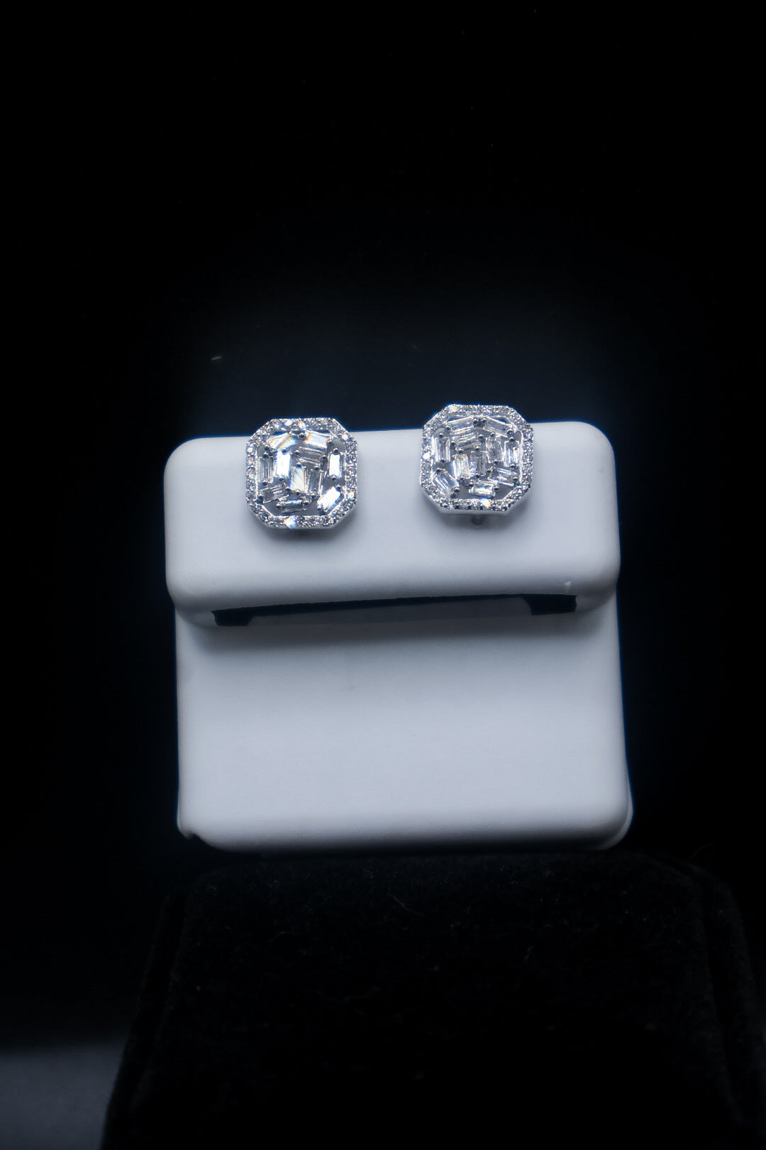 10K 0.4CT Natural Diamond Earring Item | Buy 10K 0.4CT Natural Diamond Earring | SPOP Enterprise Global